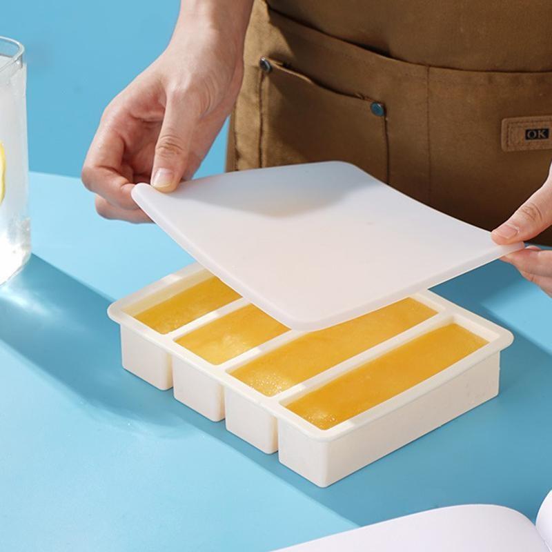 Food Storage Box Large - 特大シリコン製フードトレイ（蓋付き）、4つの大きな型、家庭用スープストック冷凍保存容器
